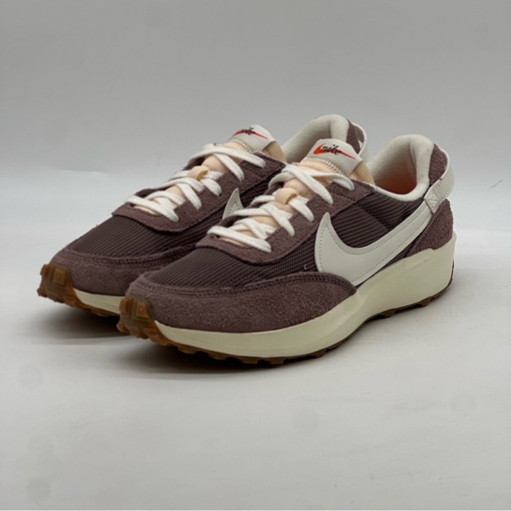 Nike Waffle Debut Vintage Sneakers. Size 10 - Picture 4 of 10